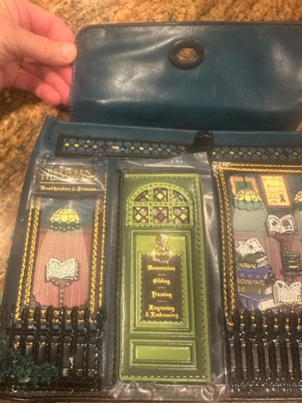 NWT Vendula London Between the Covers Bookbinders Mini Grace Bag - Picture 6 of 7